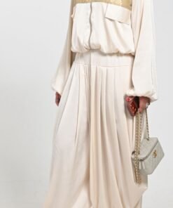 Alternative view of Silk set