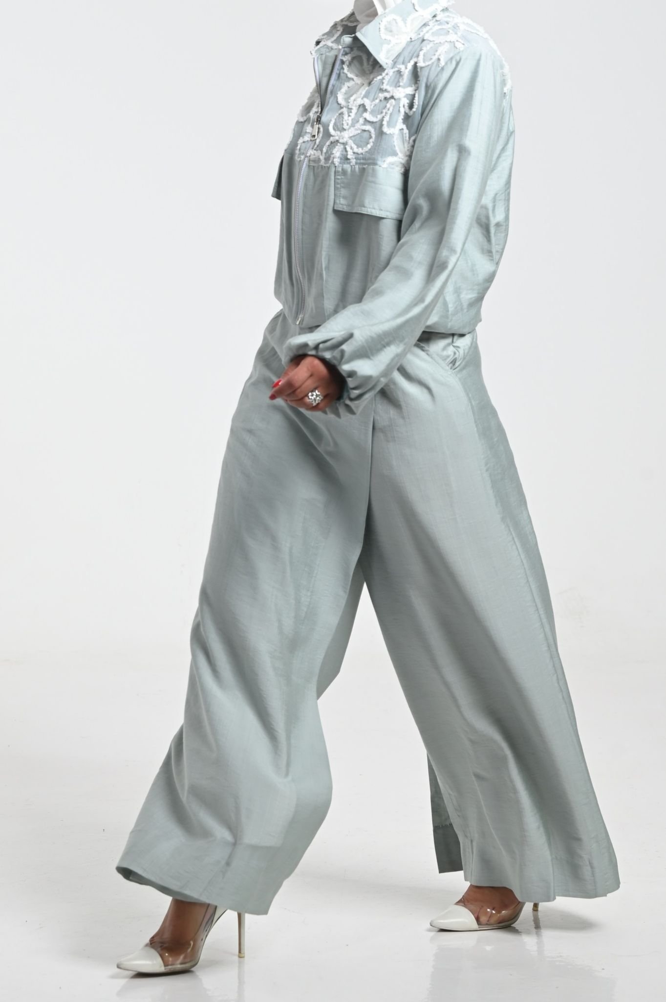Light Tiffani - Image 7