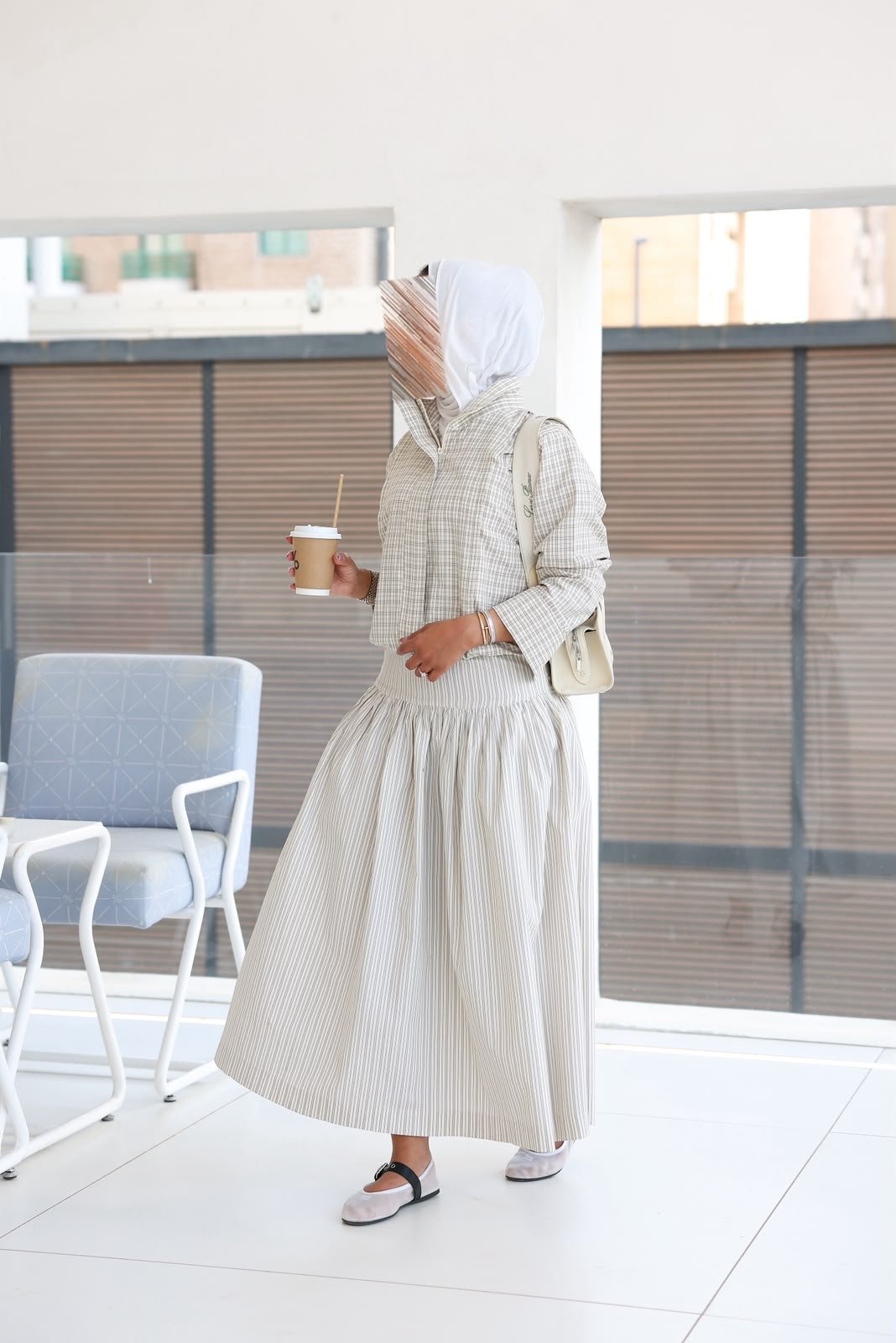 Skirt and blouse 2